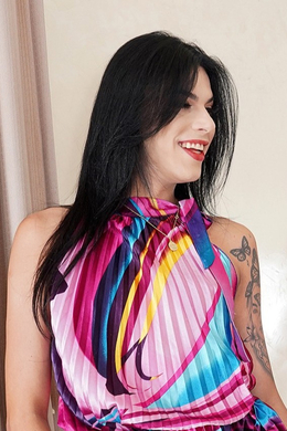 Rafaella Ferraz & Mr Peach Velvet