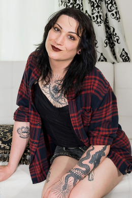 Debuting Sophia Dove