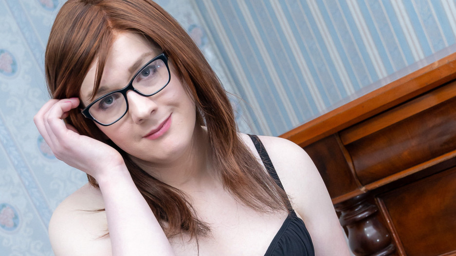 Ms. Heart Enjoys Milking Her Cock!