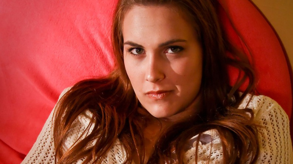 Hazel Tucker - Dildo Fun!