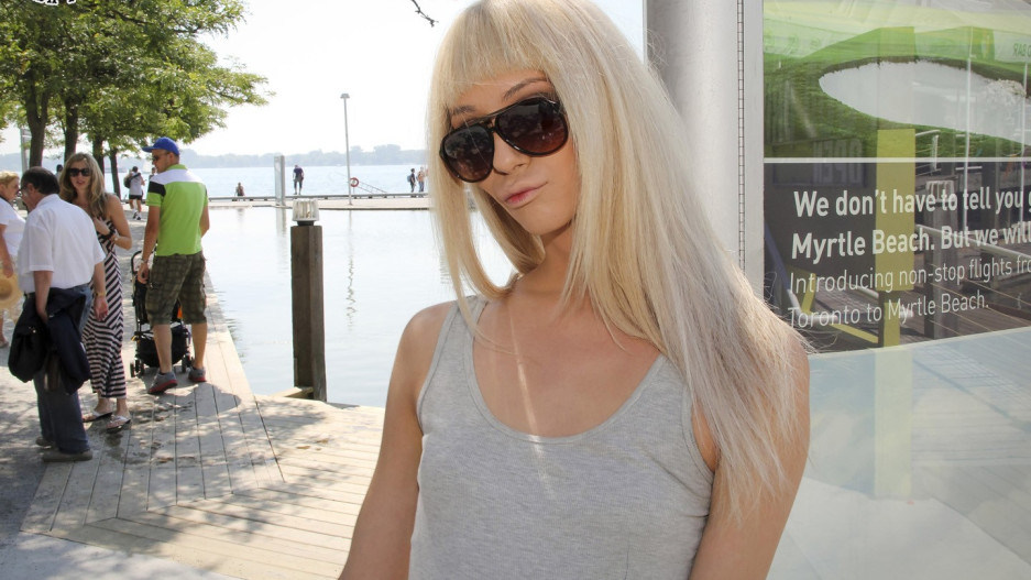 Chloe Rose Glamorous Babe